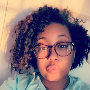 Meet your Posher, Jasmine